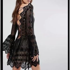 Jen’s Pirate Booty Everlasting backless mini dress size M